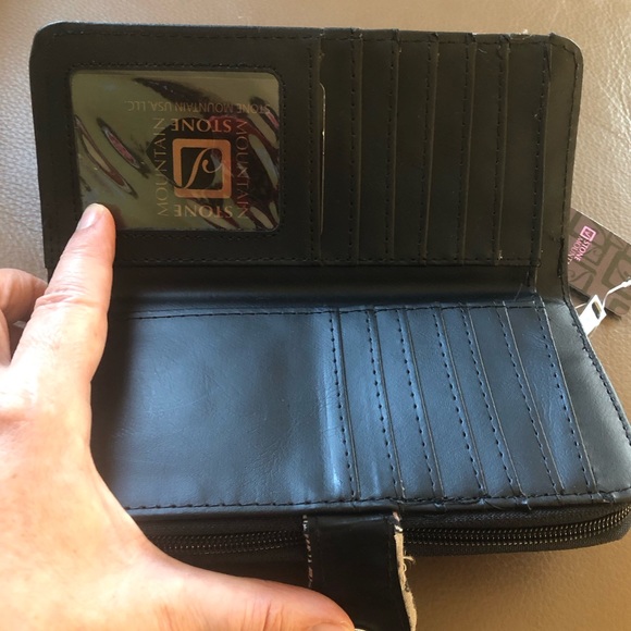 🖤🤎 Quilted Black & Taupe Paisley Cotton Wristlet 🤎🖤 - Picture 3 of 9